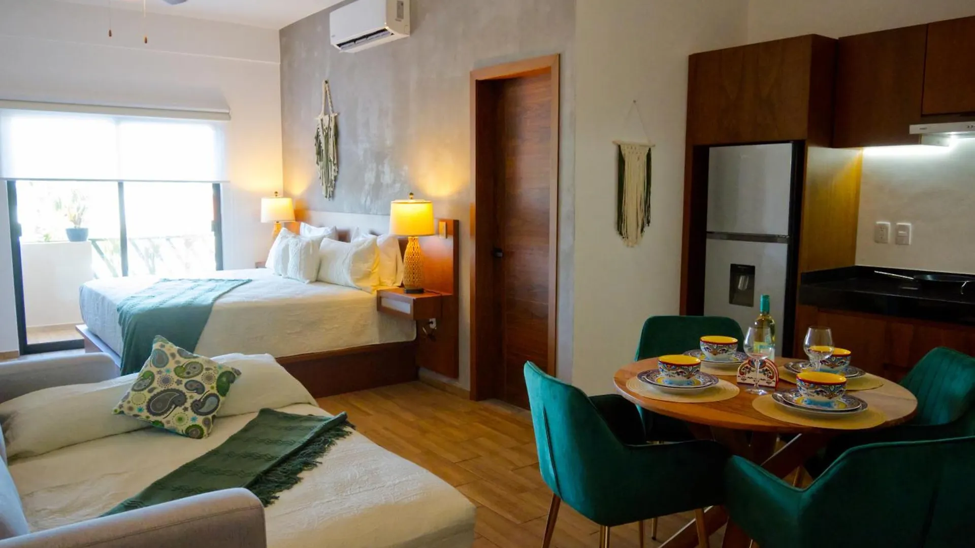 Sunset Kin Beach Apartments Playa del Carmen
