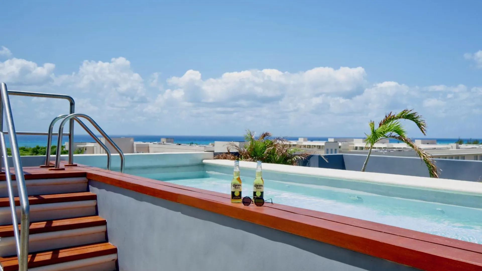 Sunset Kin Beach Apartments Playa del Carmen